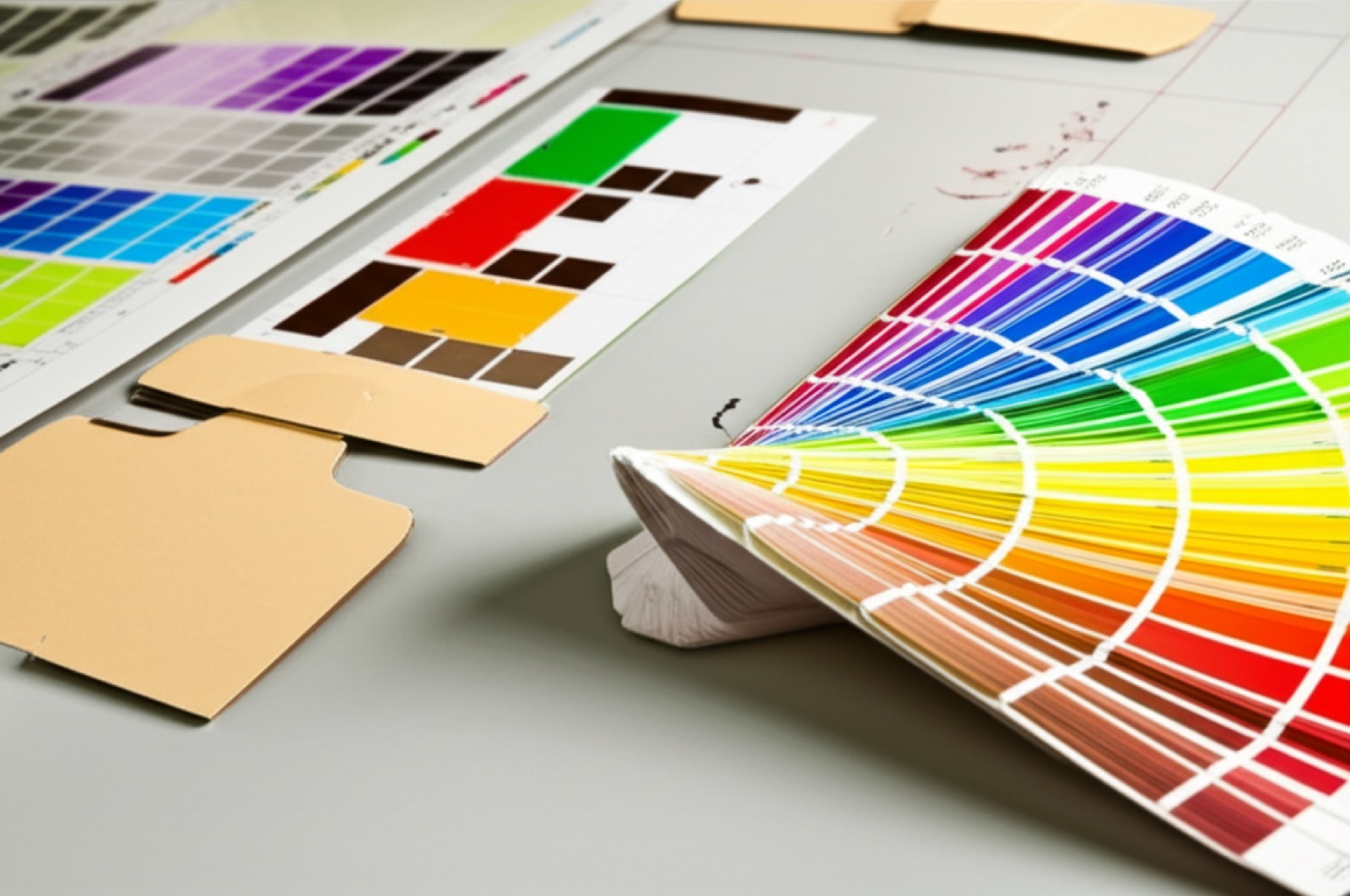 品牌色與紙材印刷效果比較